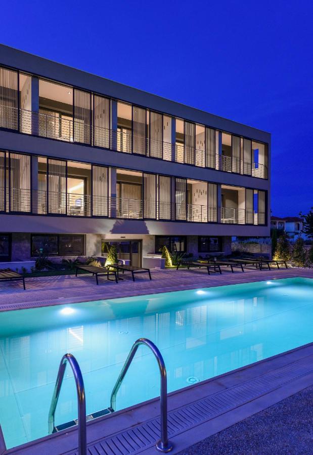 Anassa Butik Living Nikiti Aparthotel Exteriör bild