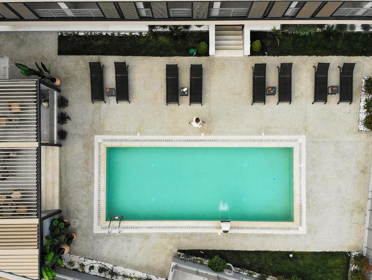 Anassa Butik Living Nikiti Aparthotel Exteriör bild