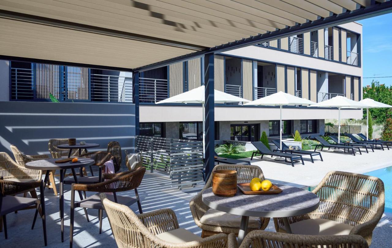 Anassa Butik Living Nikiti Aparthotel Exteriör bild